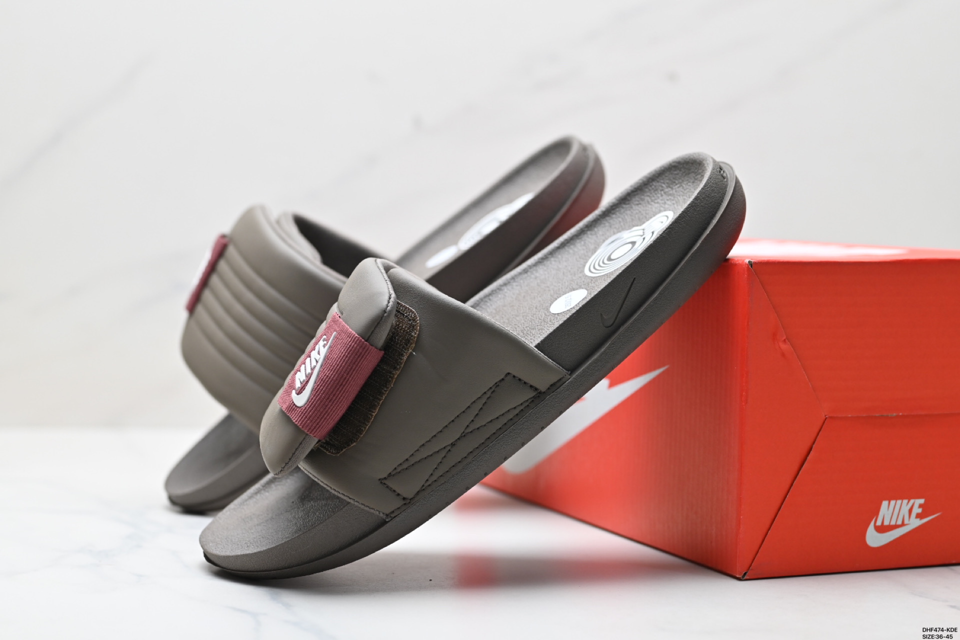 95 NIKE OFFCOURT ADJUST SLIDE 耐克 防滑运动拖鞋
