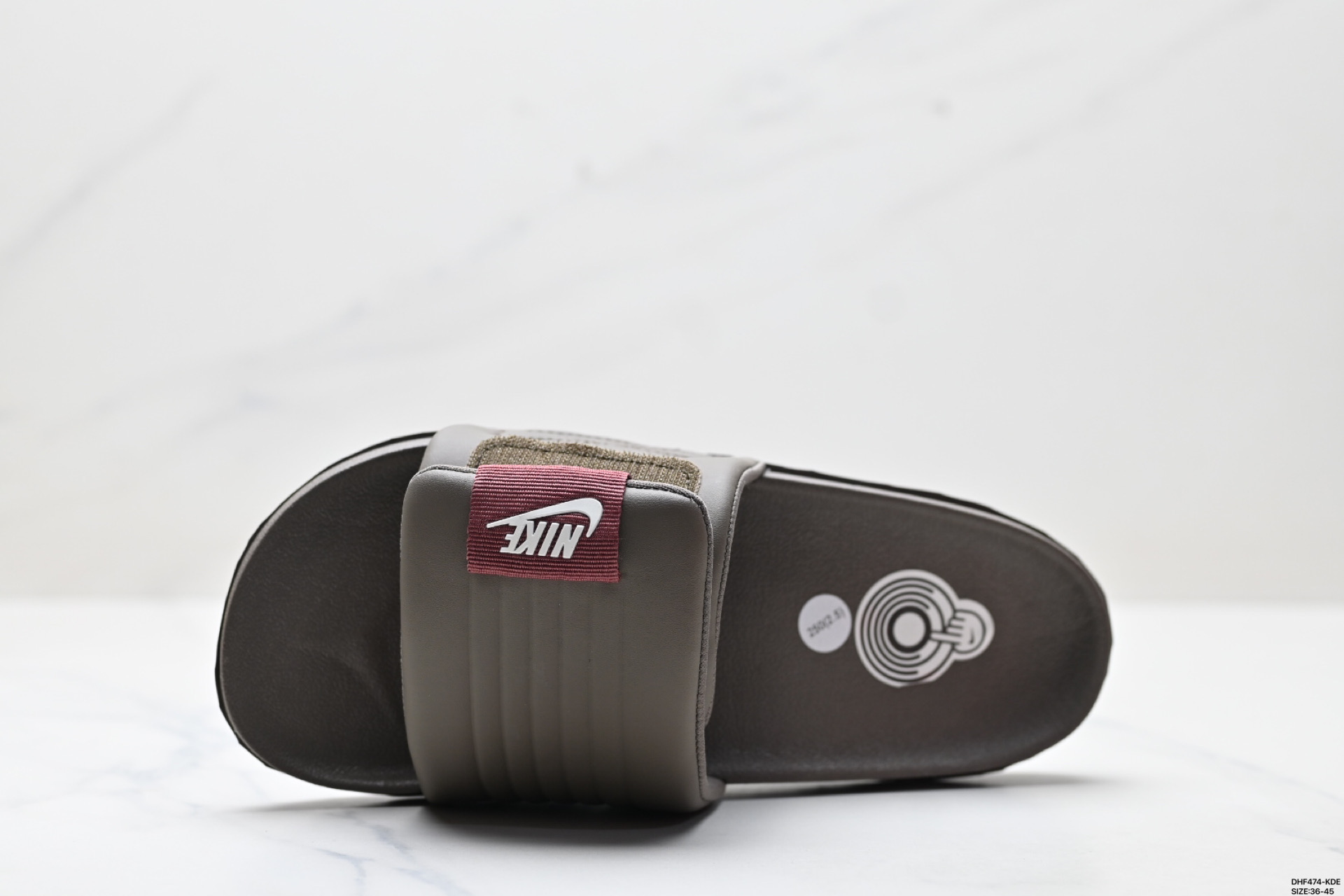 95 NIKE OFFCOURT ADJUST SLIDE 耐克 防滑运动拖鞋