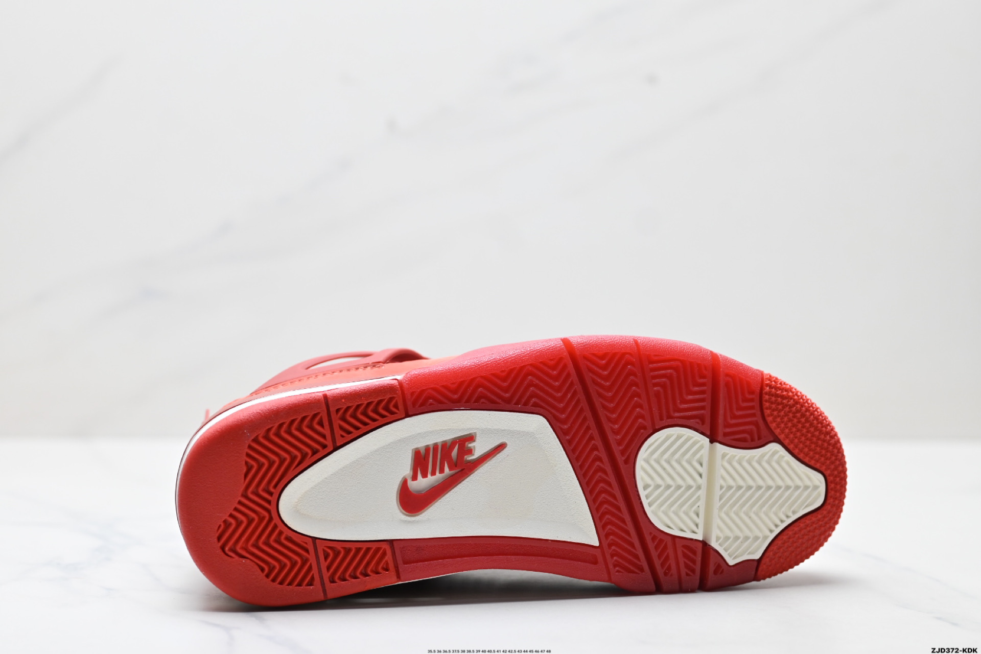 250 耐克Nike Air Jordan 4 Retro 迈克尔·乔丹AJ4代中帮复古休闲运动文化篮球鞋  HF4340-800