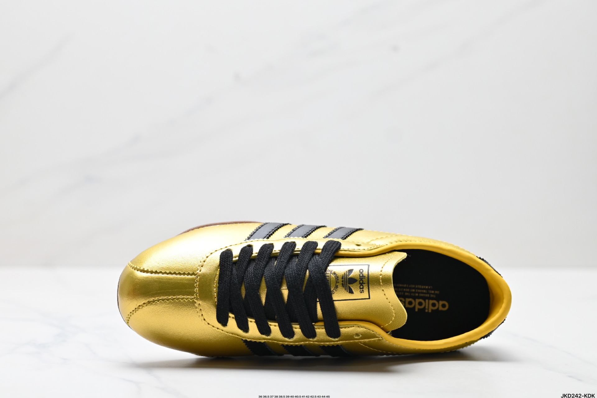 170 adida阿迪达斯TOKYO PACK舒适百搭经典休闲运动鞋  JQ2156