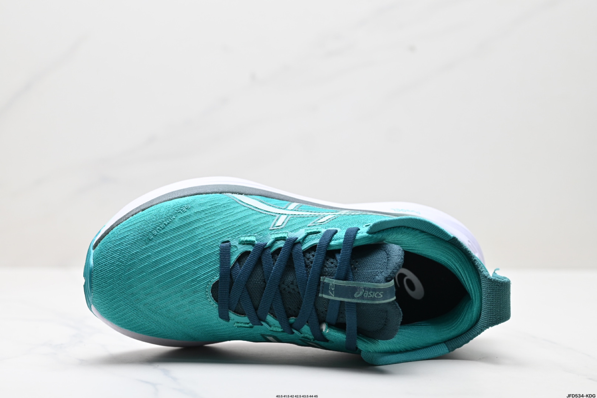 180 Asics NOVABLAST 5 LE轻量跑鞋 低帮轻量透气缓震休闲运动跑步鞋  1011B958-400
