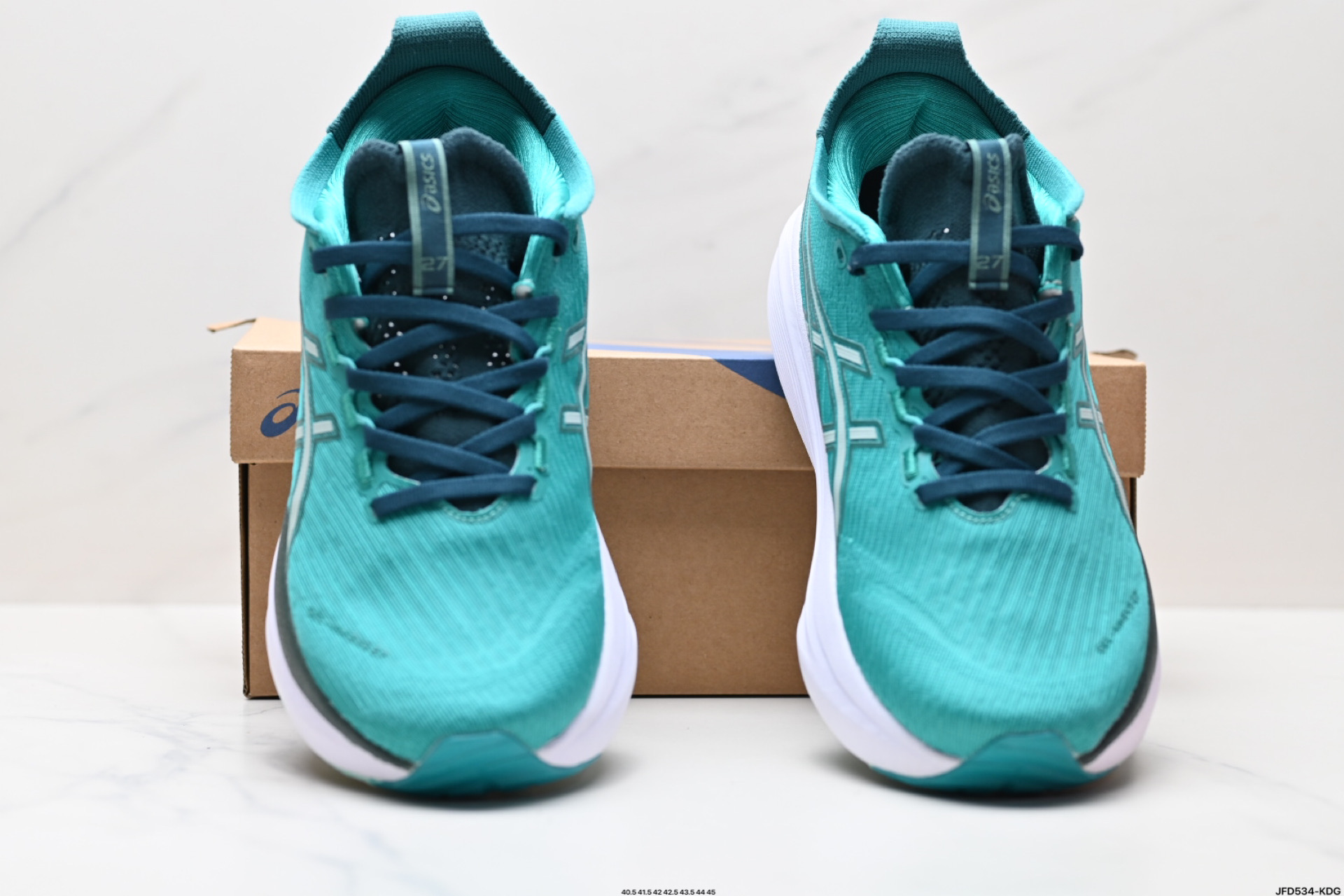 180 Asics NOVABLAST 5 LE轻量跑鞋 低帮轻量透气缓震休闲运动跑步鞋  1011B958-400
