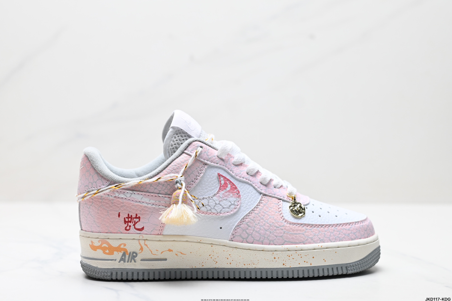 170 耐克Nike Air Force 1“07空军一号低帮百搭休闲运动板鞋 DX2678-100