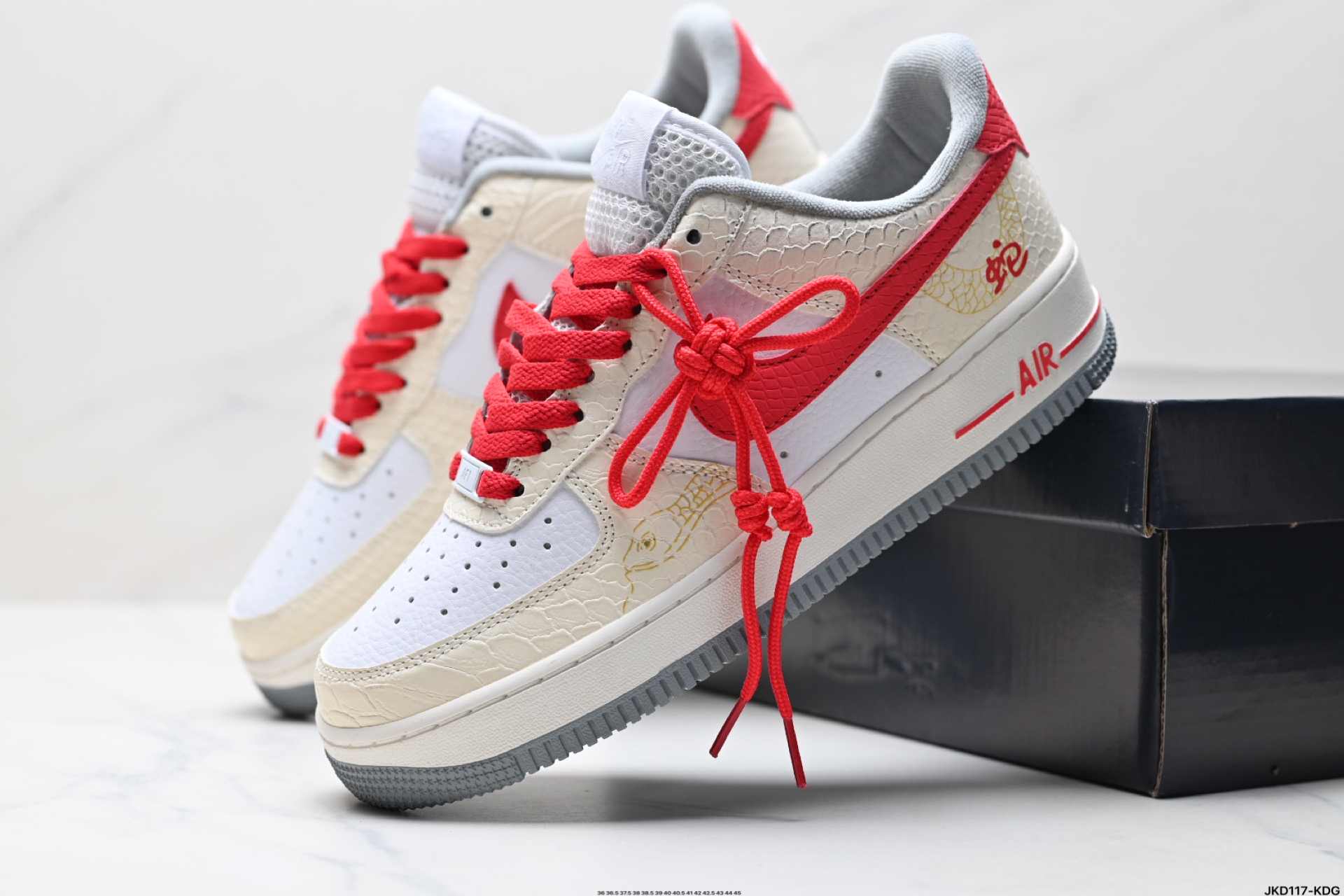 170 耐克Nike Air Force 1“07空军一号低帮百搭休闲运动板鞋 DX2678-100