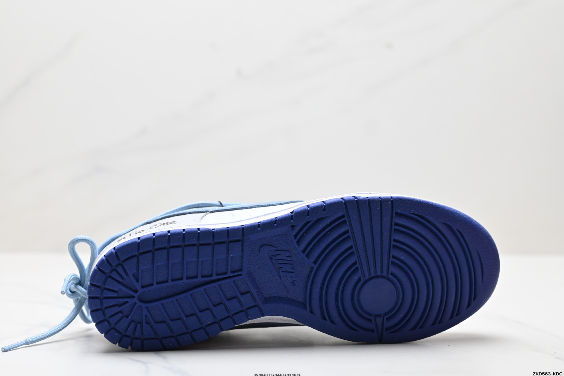280 NK Dunk Low Retro “DIY高端定制” 低帮休闲运动板鞋  DV0833-103