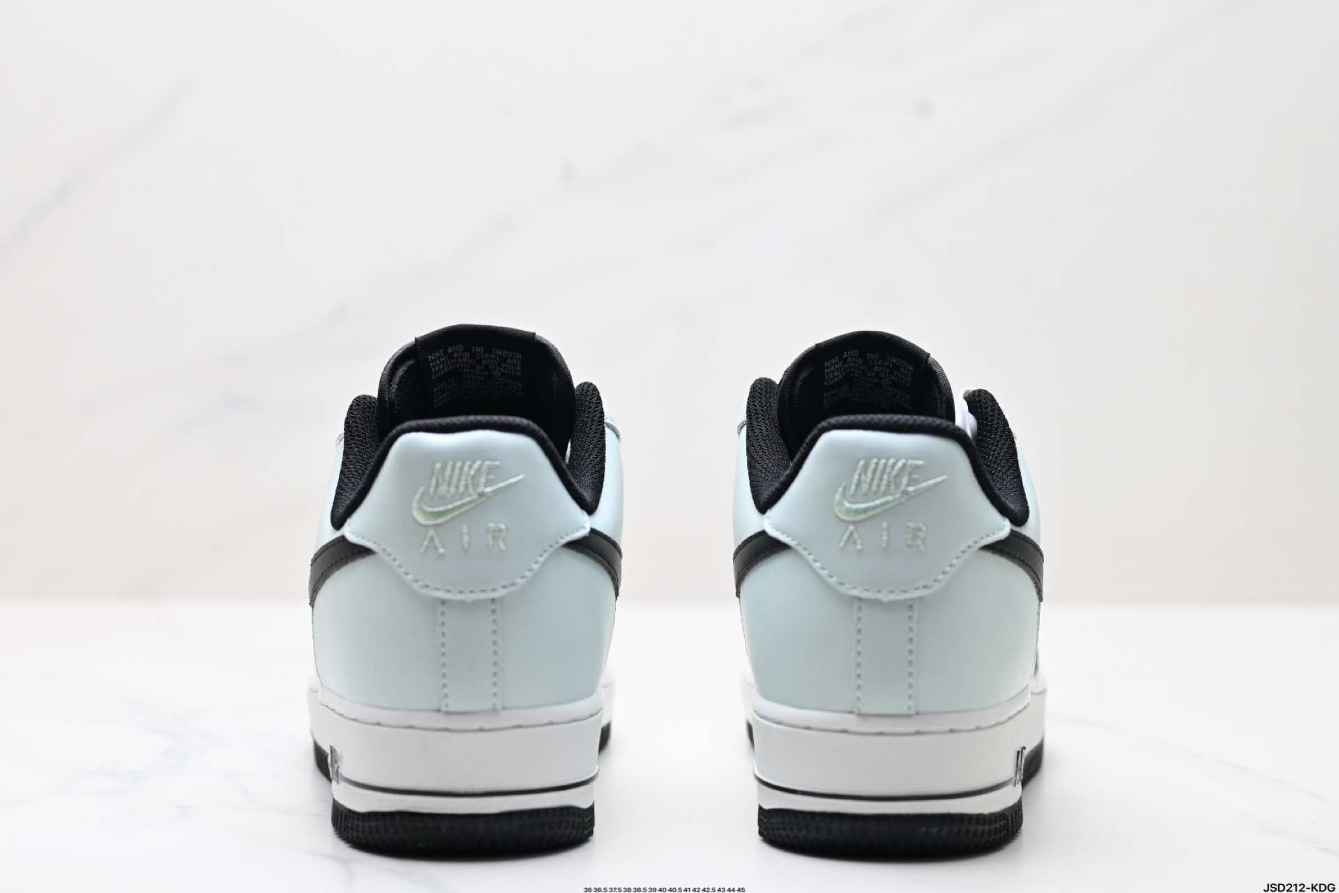 210 NIKE AIR FORCE 1‘07  GY5696-779