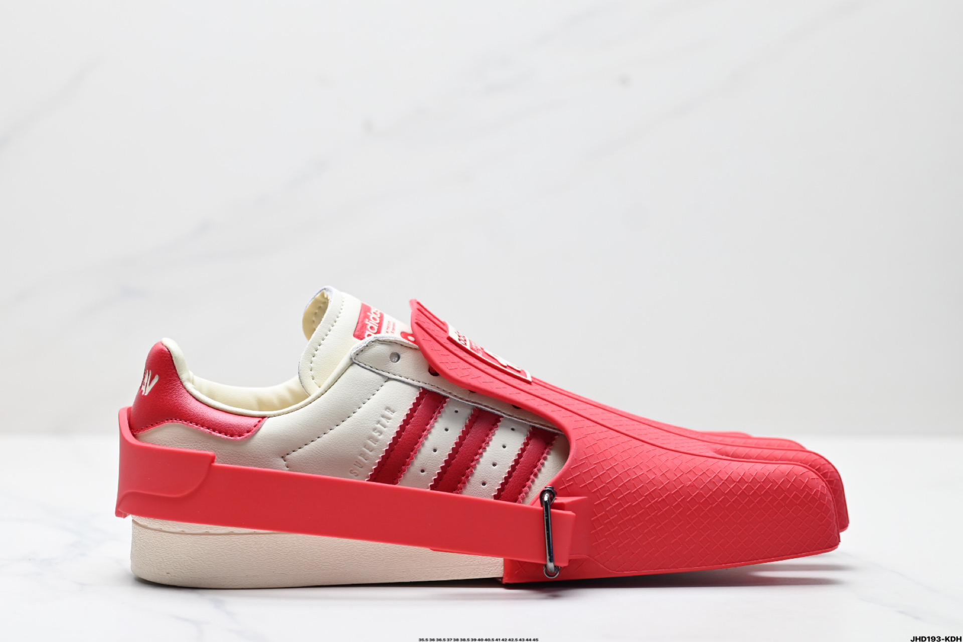 200 AVAVAV x Adidas originals SUPERSTAR 柔软舒适 防滑耐磨 阿迪达斯 贝壳头 低帮板鞋  JP7172