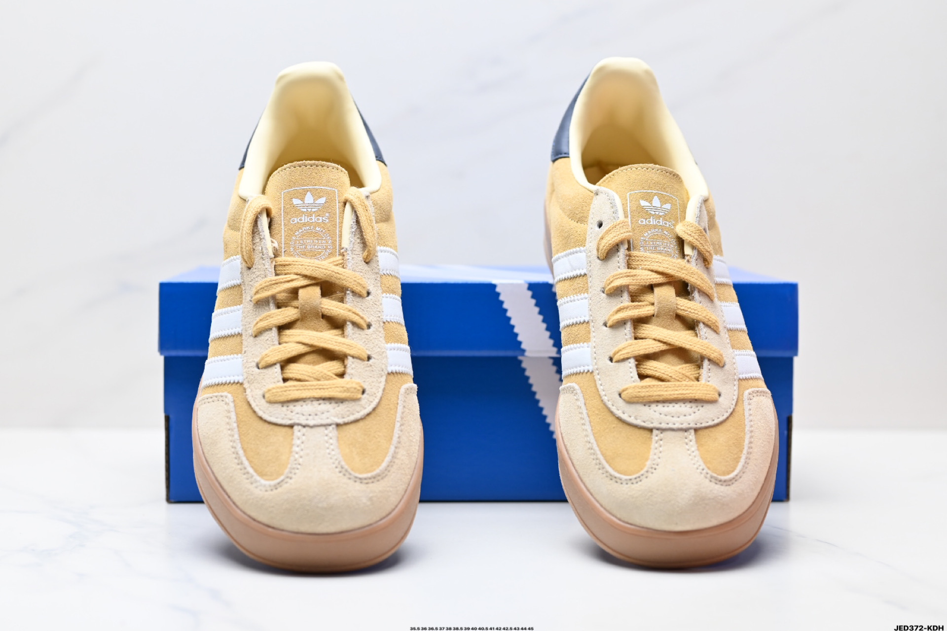 160 adidas Originals Gazelle Indoor 三叶草休闲防滑耐磨低帮板鞋  JI3523