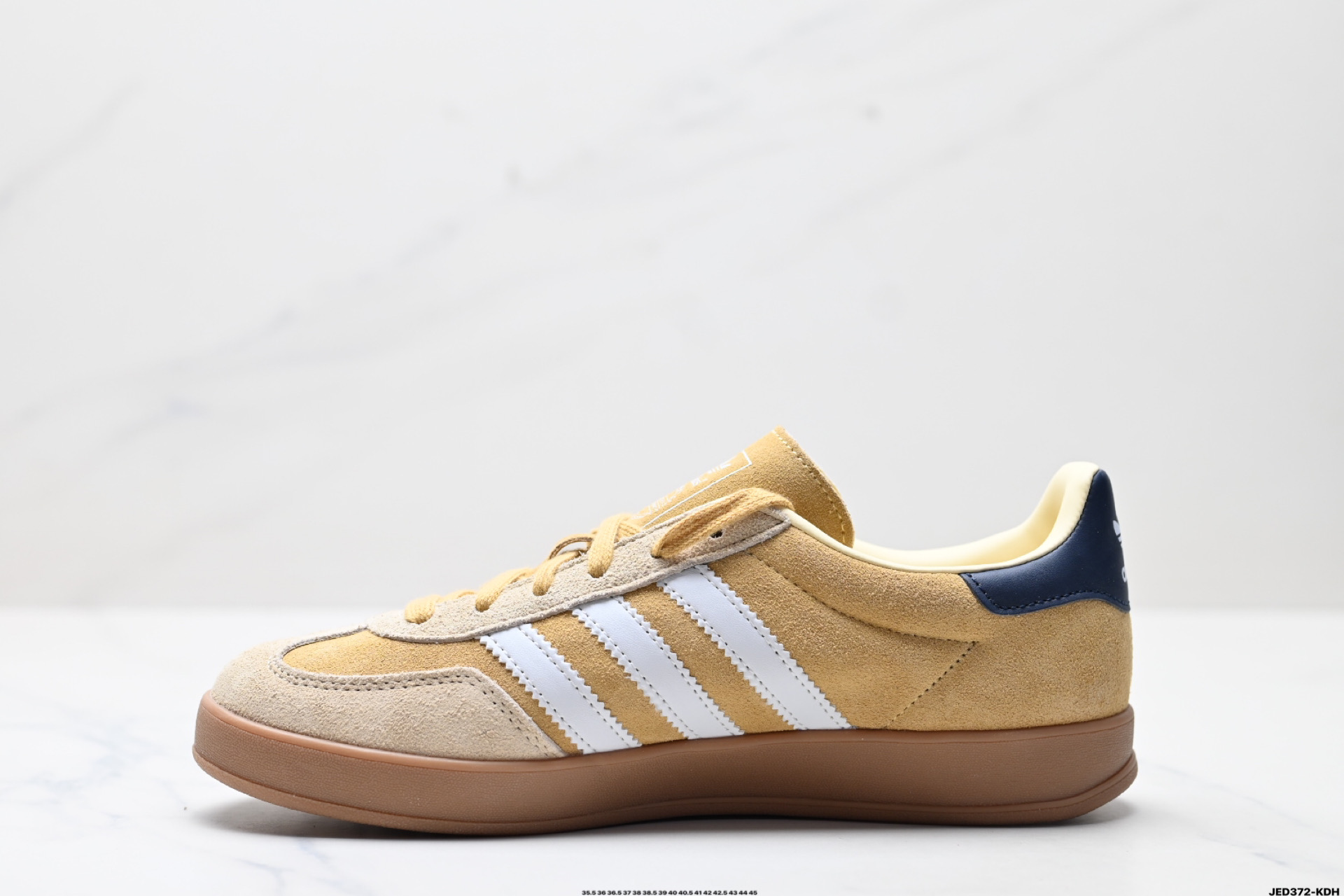 160 adidas Originals Gazelle Indoor 三叶草休闲防滑耐磨低帮板鞋  JI3523
