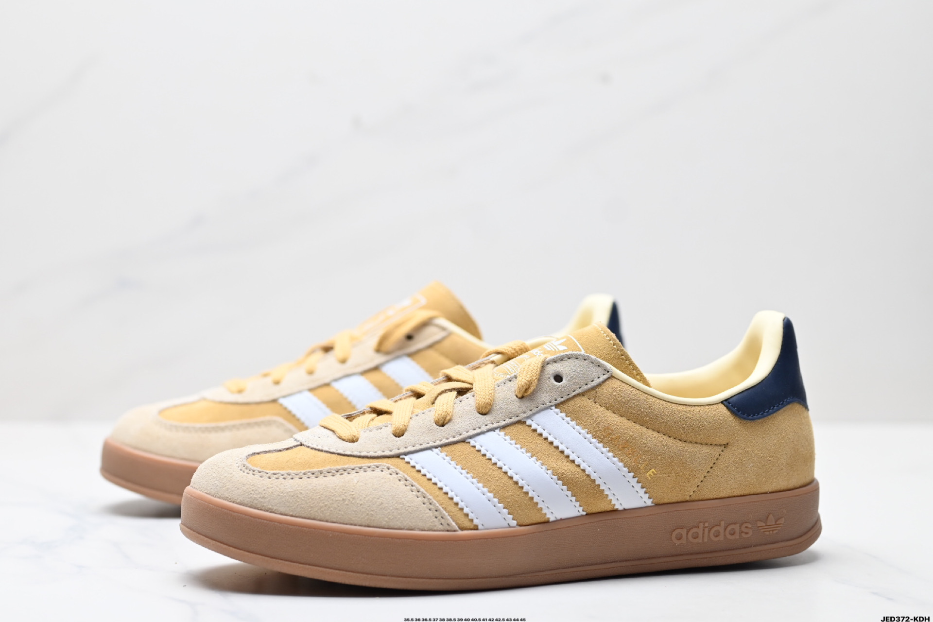 160 adidas Originals Gazelle Indoor 三叶草休闲防滑耐磨低帮板鞋  JI3523