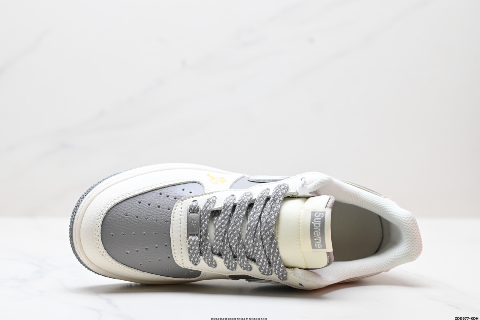 240 NIKE AIR FORCE 1‘07 LV8  QY6818-603