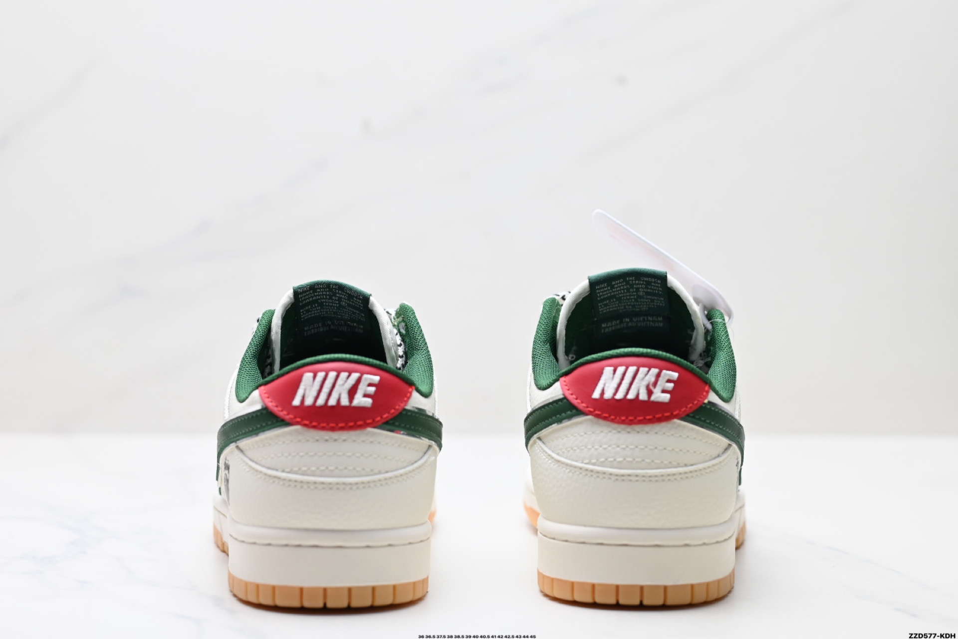 260 NK Dunk Low Retro “DIY高端定制” 低帮休闲运动板鞋  SD6868-101