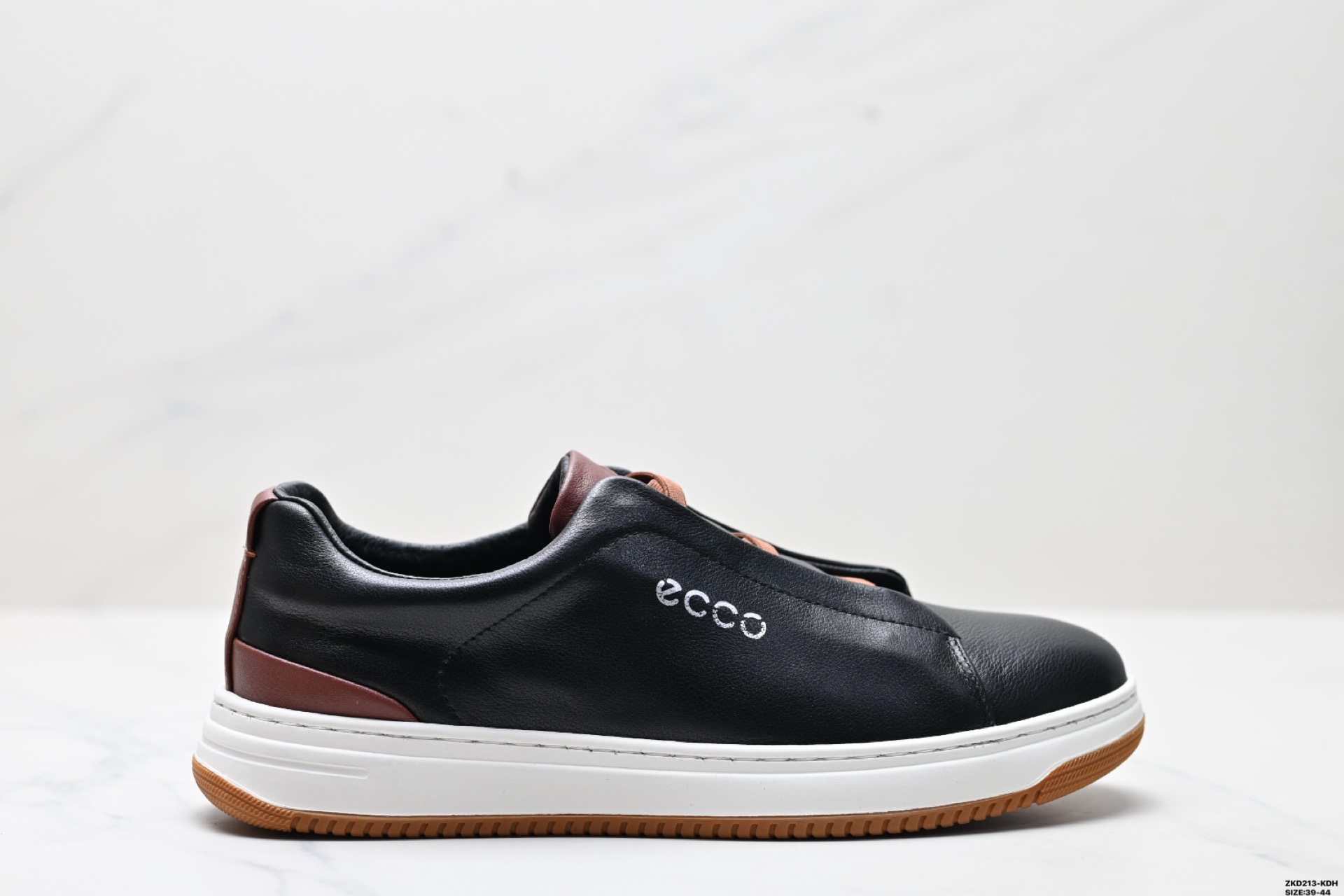 280 ecco爱步 城市休闲系列 气质百搭潮酷板鞋