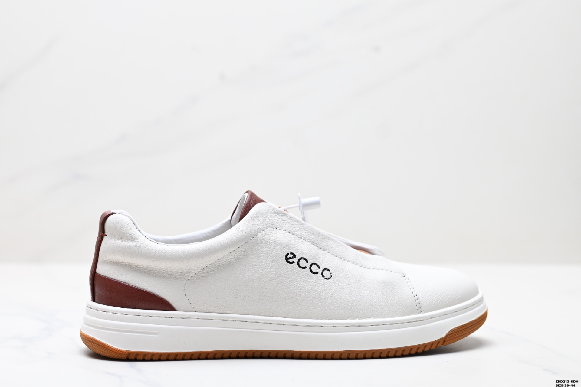280 ecco爱步 城市休闲系列 气质百搭潮酷板鞋