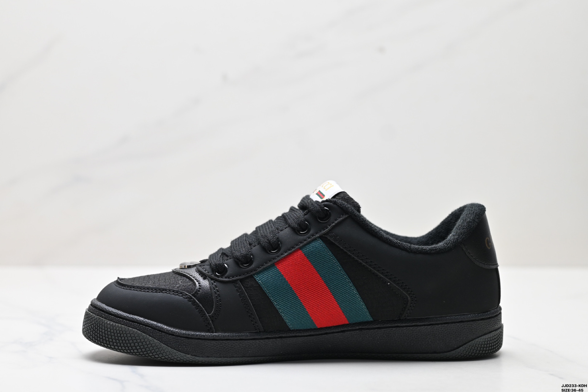 Gucci Screener Zapatillas Clásicas de Cuero Negro con Detalles Distintivos 4 i1743959374883 409 0 2