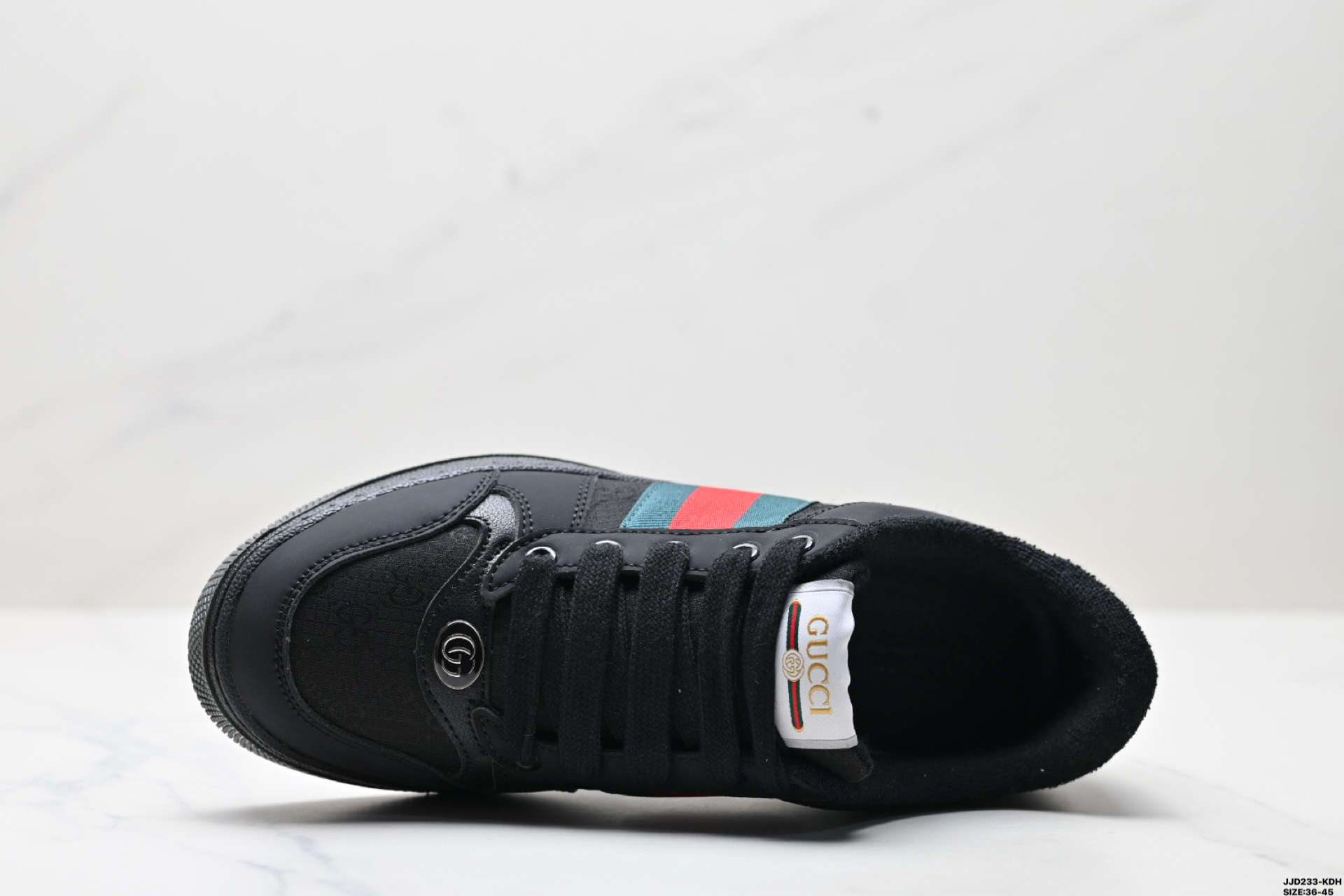 Gucci Screener Zapatillas Clásicas de Cuero Negro con Detalles Distintivos 3 i1743959376959 4086 0 1