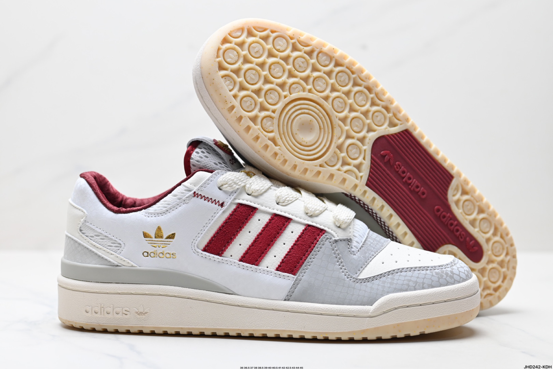 200 蛇年限定 Adidas Forum Low CL 阿迪达斯 低帮百搭潮流休闲运动板鞋 JP9999
