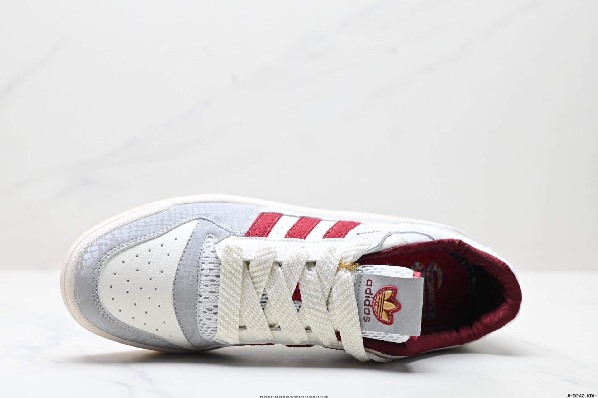 200 蛇年限定 Adidas Forum Low CL 阿迪达斯 低帮百搭潮流休闲运动板鞋 JP9999