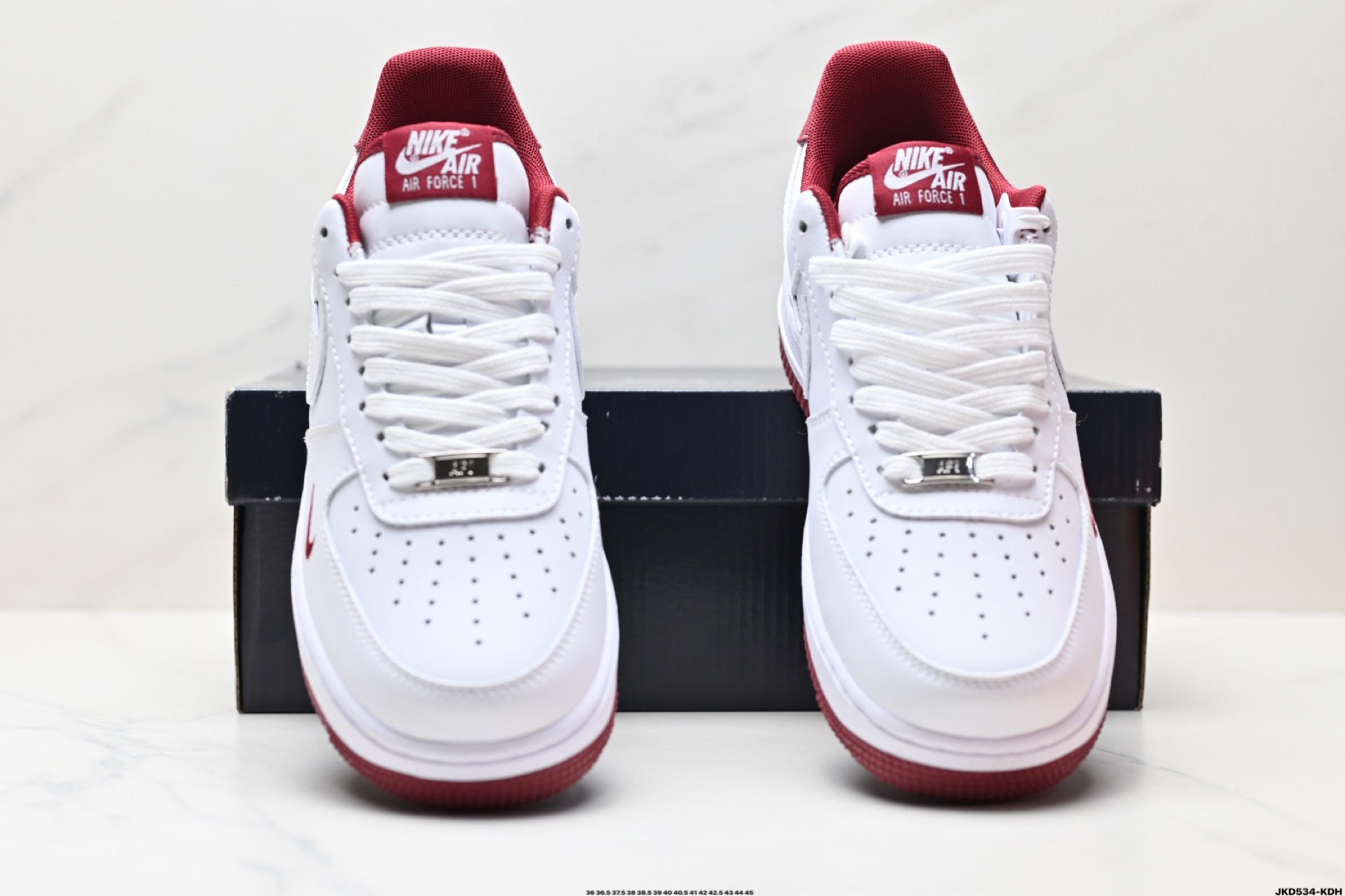 170 耐克Nike Air Force 1’07 low空军一号低帮百搭休闲运动板鞋 HM9483-100