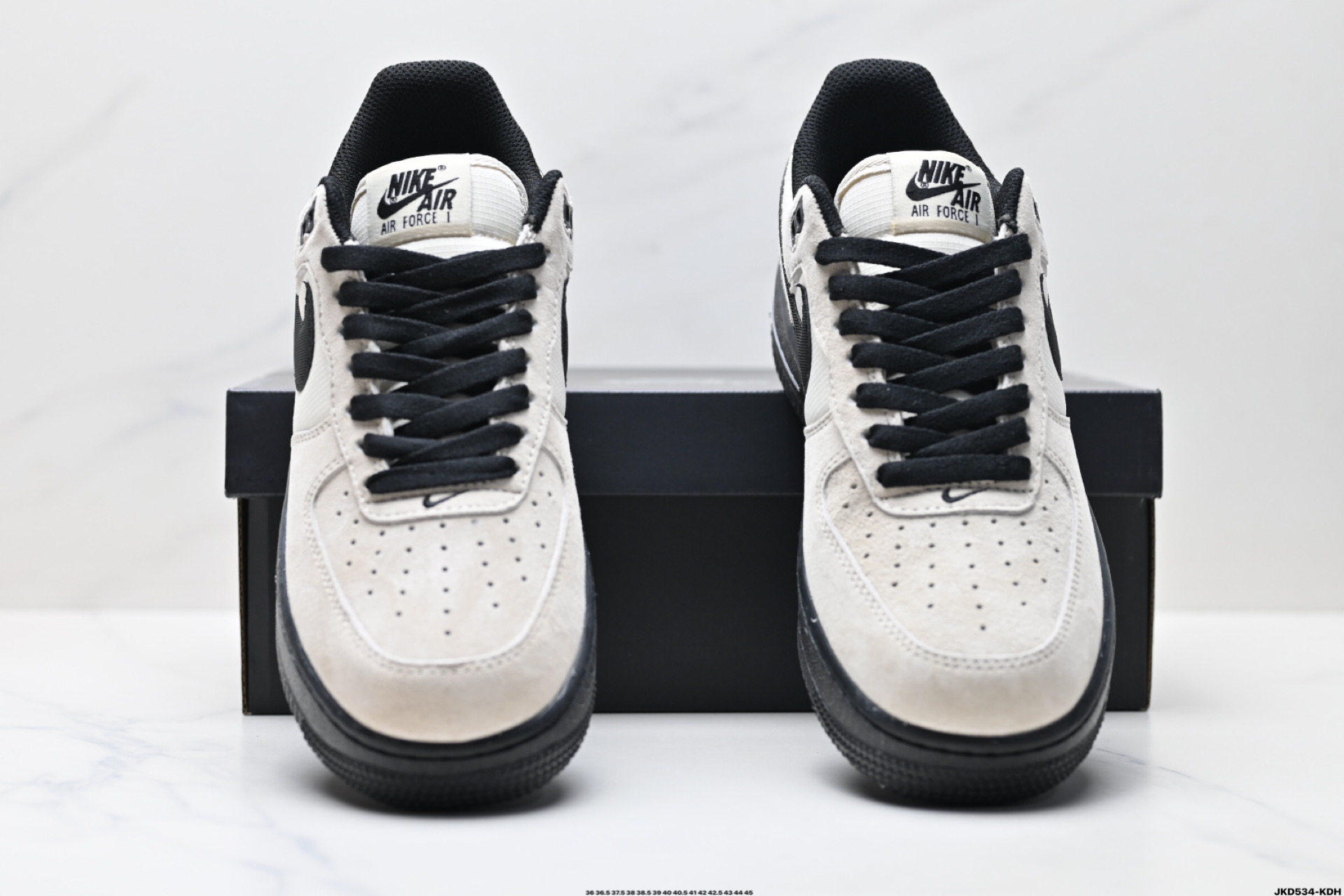 170 耐克Nike Air Force 1’07 low空军一号低帮百搭休闲运动板鞋  HM9483-100