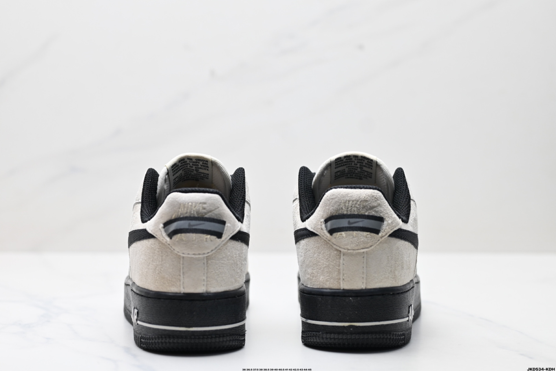 170 耐克Nike Air Force 1’07 low空军一号低帮百搭休闲运动板鞋  HM9483-100