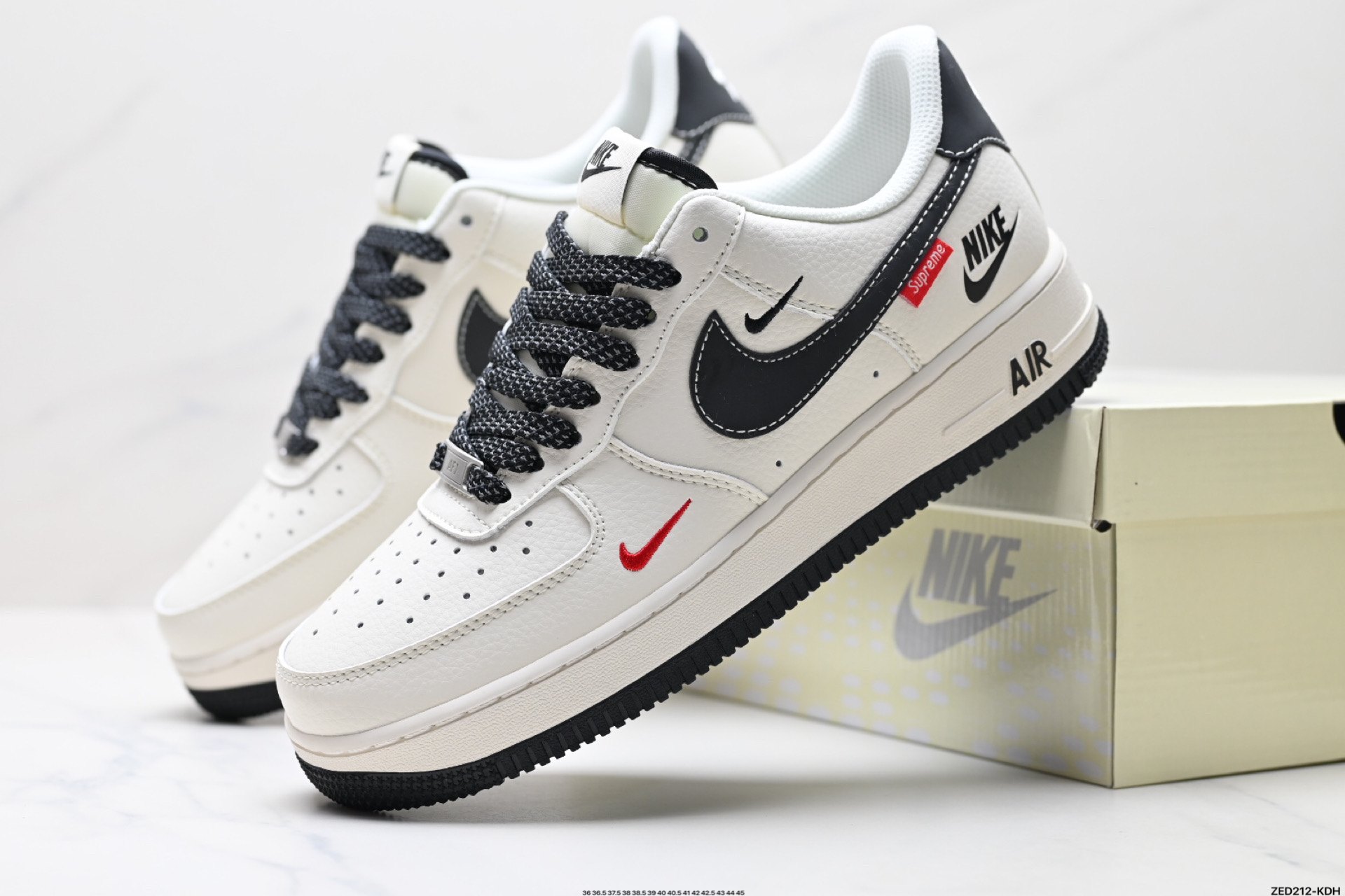 270 NIKE AIR FORCE 1‘07 LV8  HH7518-038