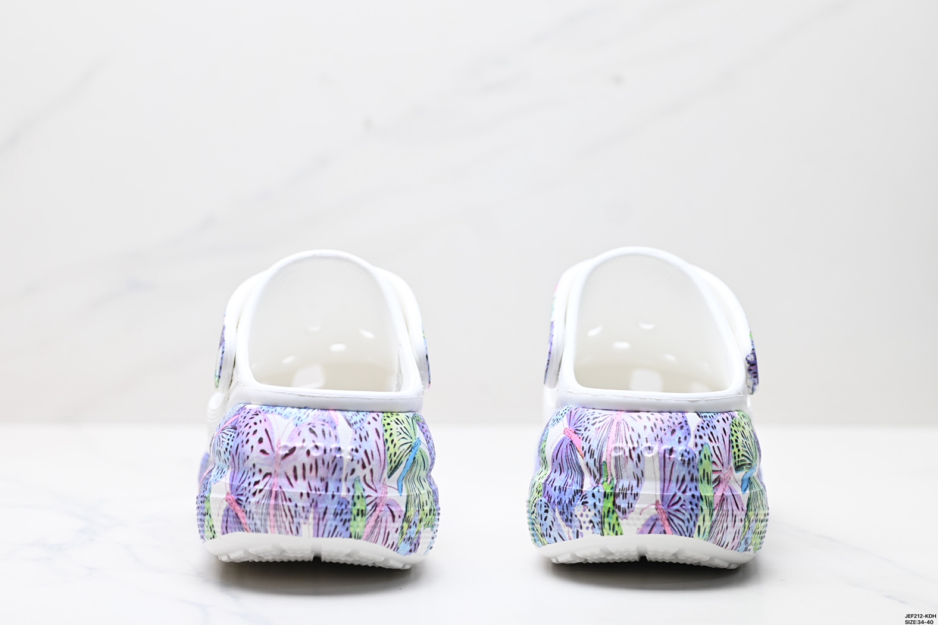 165 Crocs卡洛驰泡芙厚底洞洞鞋女联名限量款增高户外沙滩鞋凉鞋拖鞋