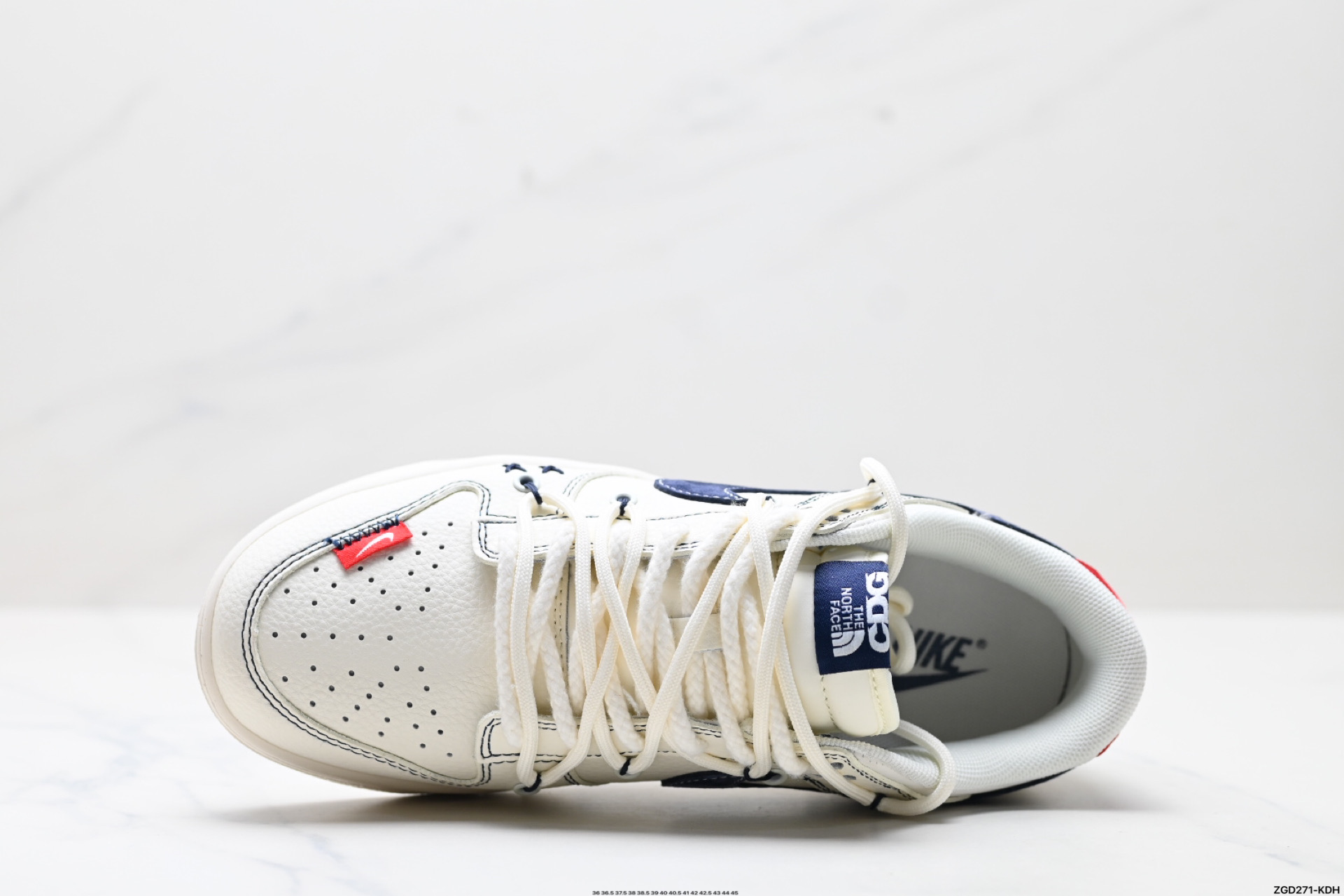 300 NK Dunk Low Retro “DIY高端定制” 低帮休闲运动板鞋  YX5066-283
