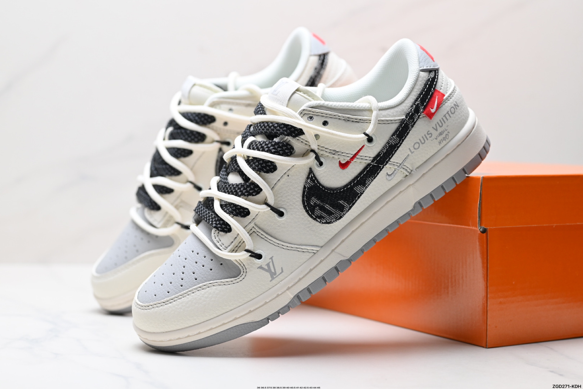 300 NK Dunk Low Retro “DIY高端定制” 低帮休闲运动板鞋  FC1688-218