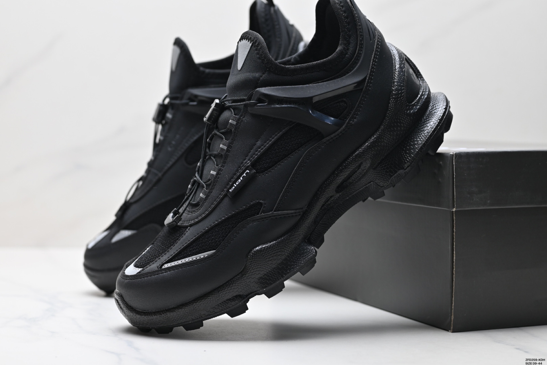 290 ecco爱步 Biom C Trail 牛皮 户外百搭舒适 低帮 登山鞋