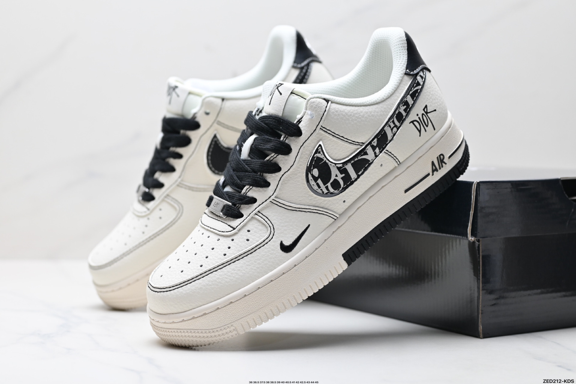 270 NIKE AIR FORCE 1‘07 LV8  XS1958-544
