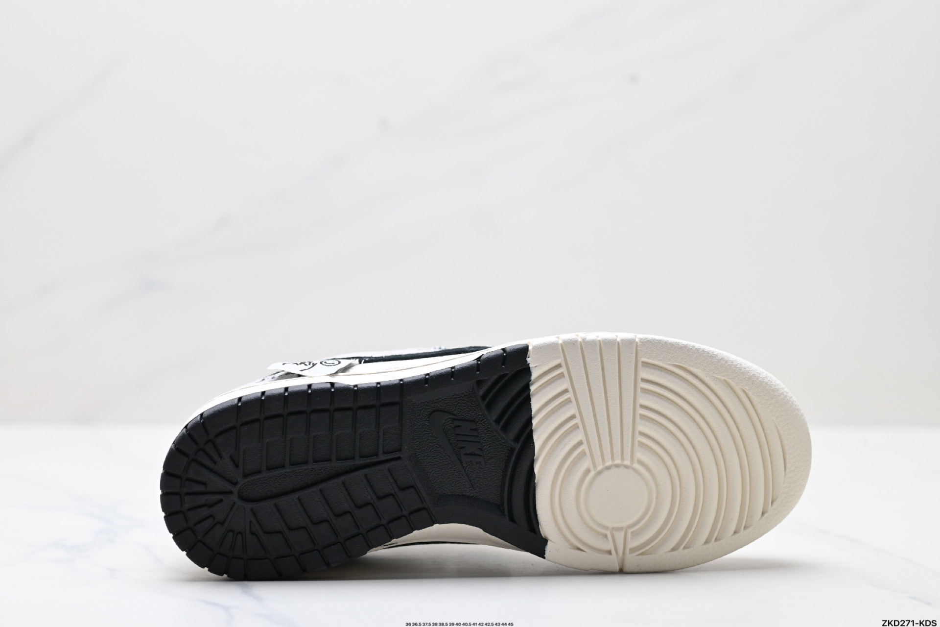 NK Dunk Low Retro “DIY高端定制” 低帮休闲运动板鞋 YX5066-298