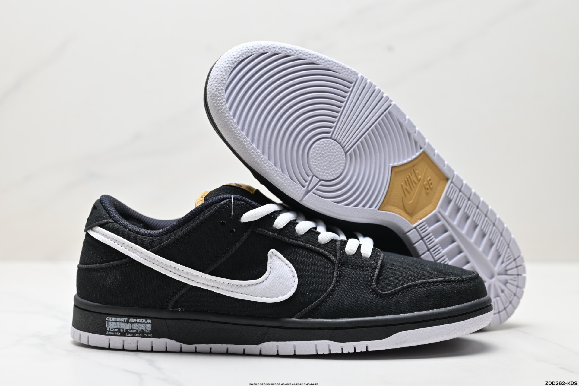 240 耐克Nike SB Dunk Low扣篮系列低帮休闲运动滑板板鞋  FN5880-001