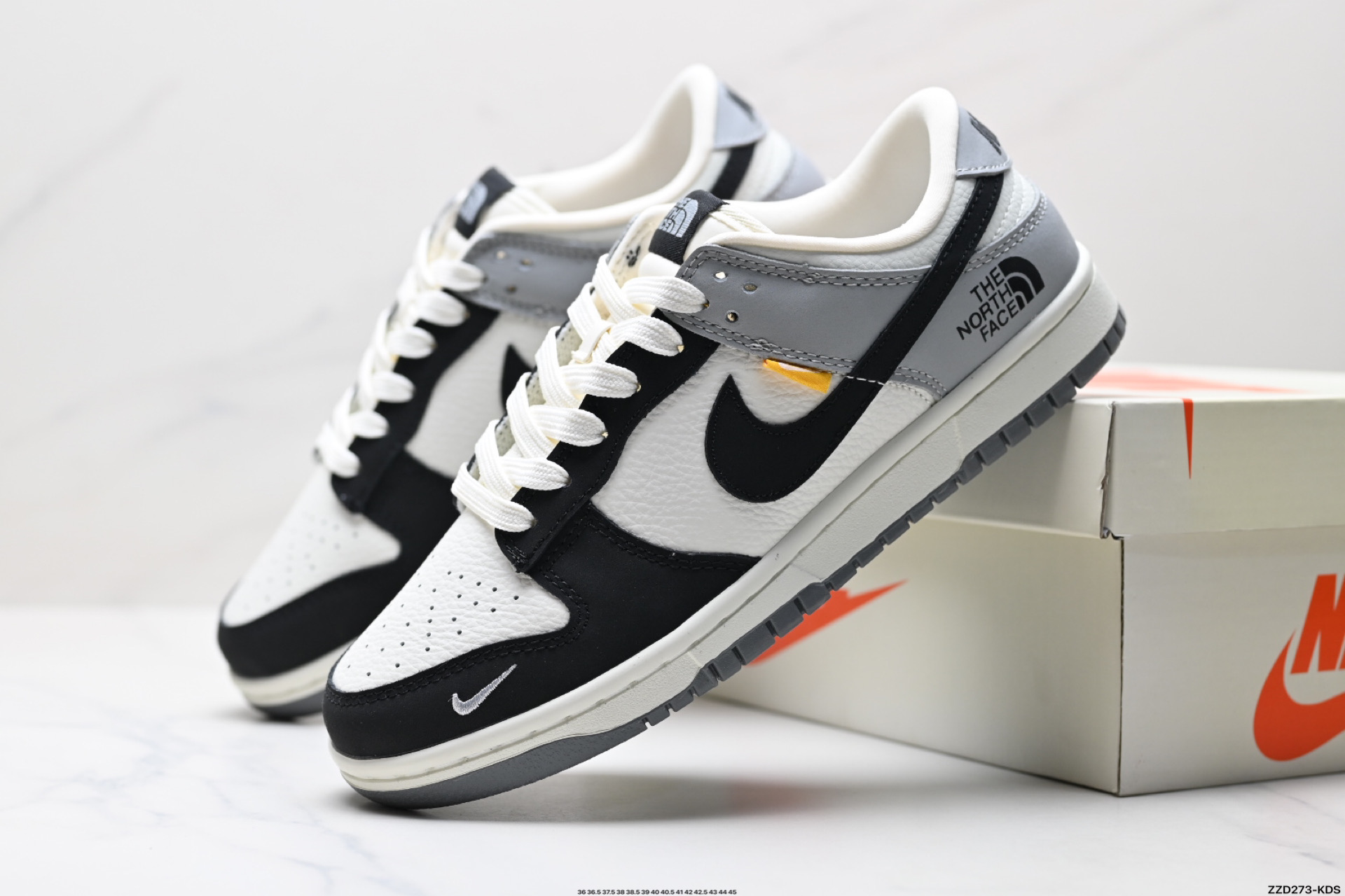 260 NK Dunk Low Retro “DIY高端定制” 低帮休闲运动板鞋   XY2026-155