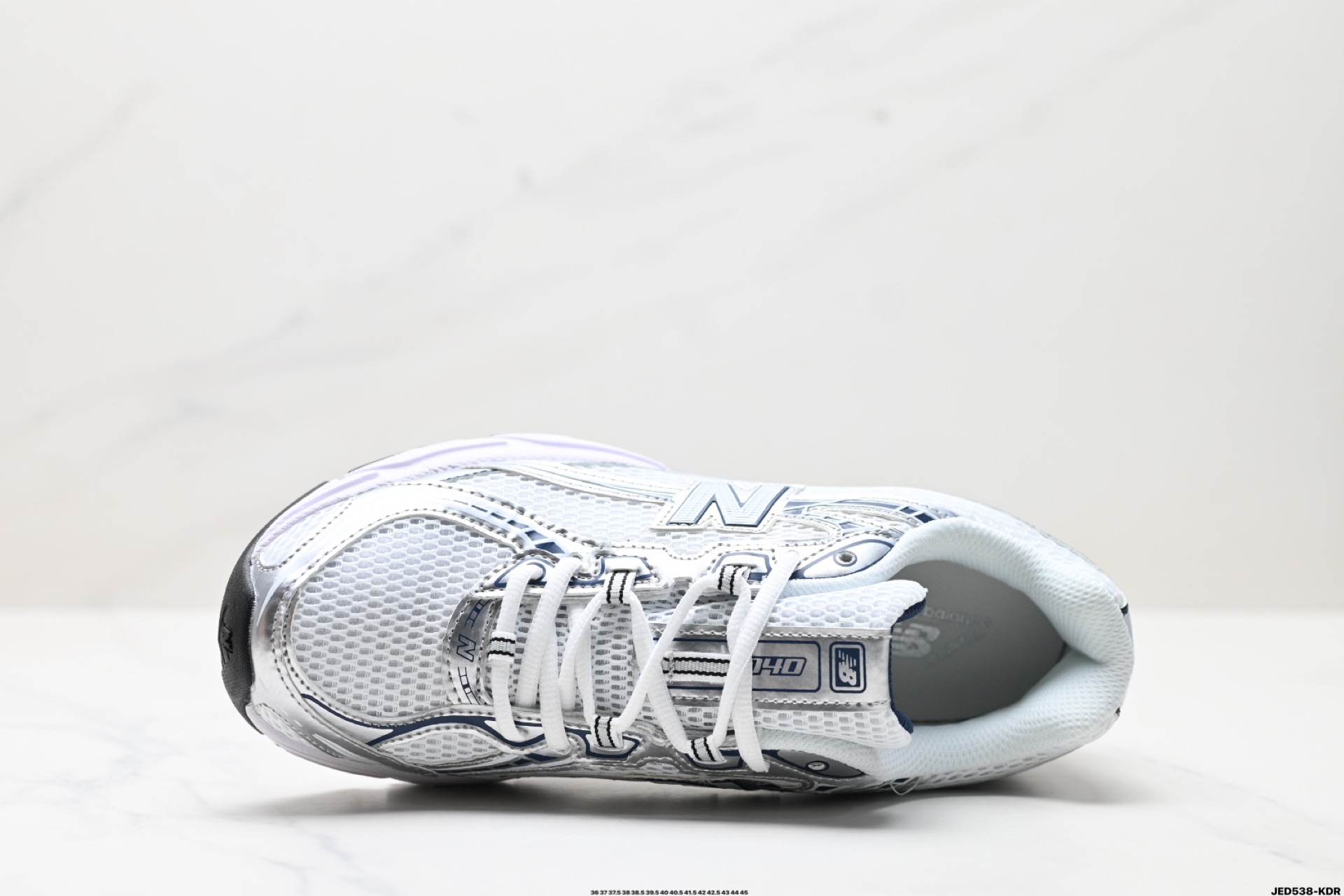 💰120 新百伦中古跑鞋 New Balance 740系列新百伦 潮流男女运动鞋 NB740跑步鞋透气鞋复古潮鞋 货号:U740WM2 尺码:36 37 37.5 38 38.5 39.5 40 40.5 41.5 42 42.5 43 44 45