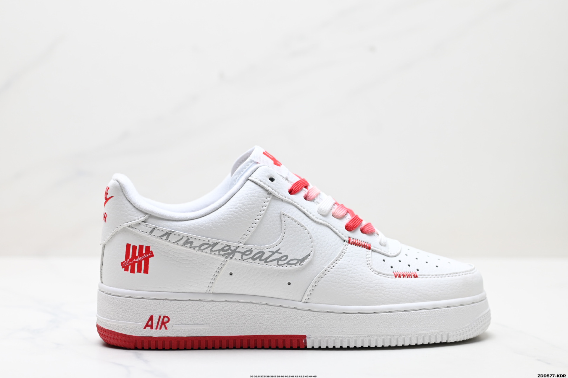 240 NIKE AIR FORCE 1‘07 LV8  DQ6628-153