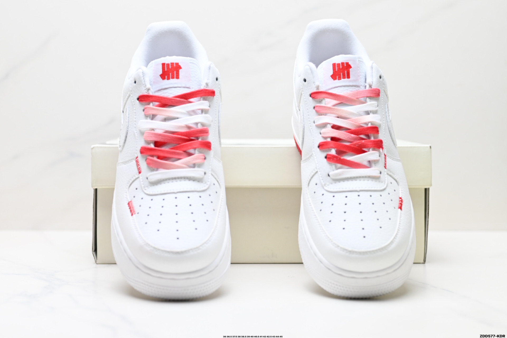 240 NIKE AIR FORCE 1‘07 LV8  DQ6628-153