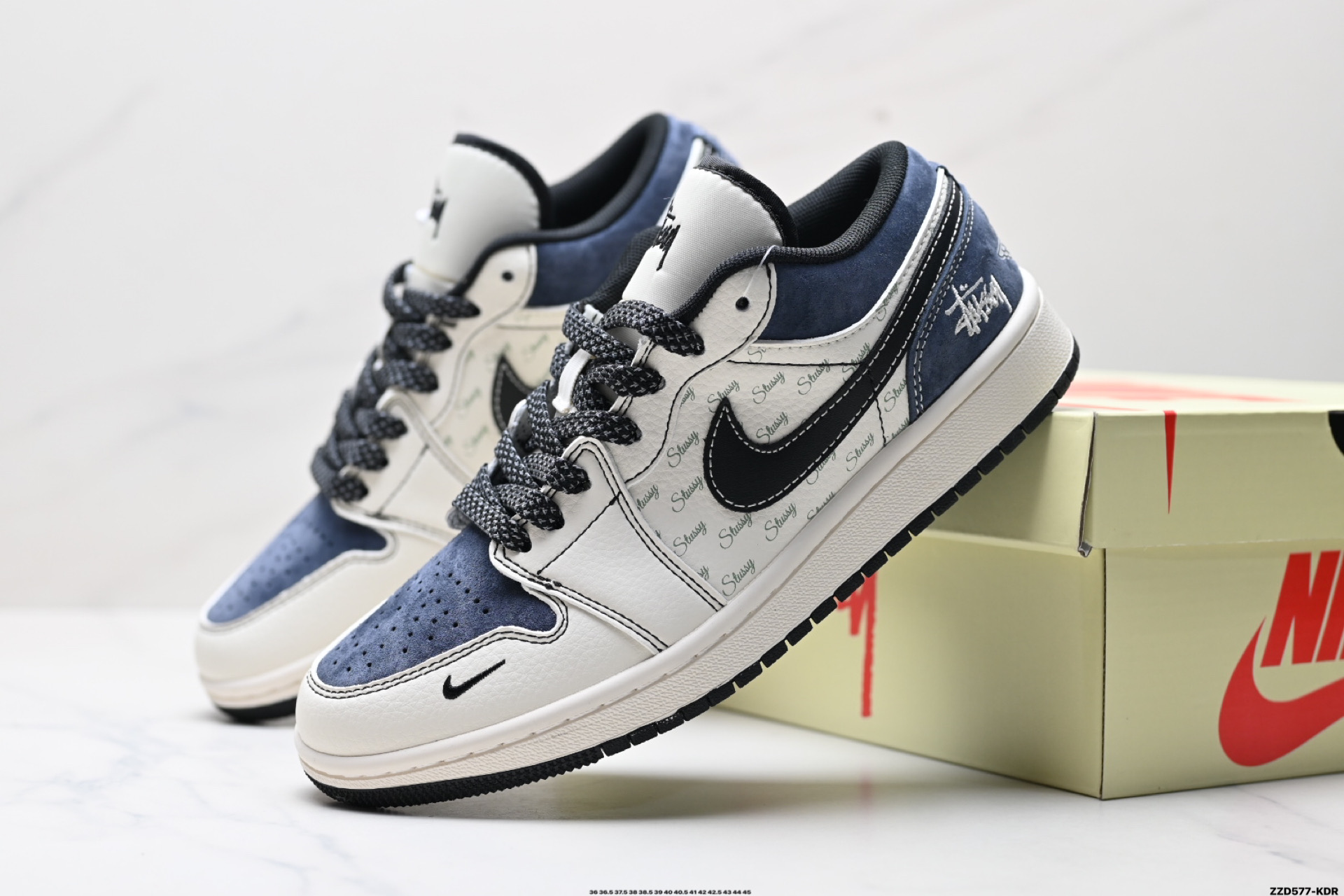 260 Nike Air Jordan 1 Low  AJ1乔1低帮休闲板鞋  XS6086-017