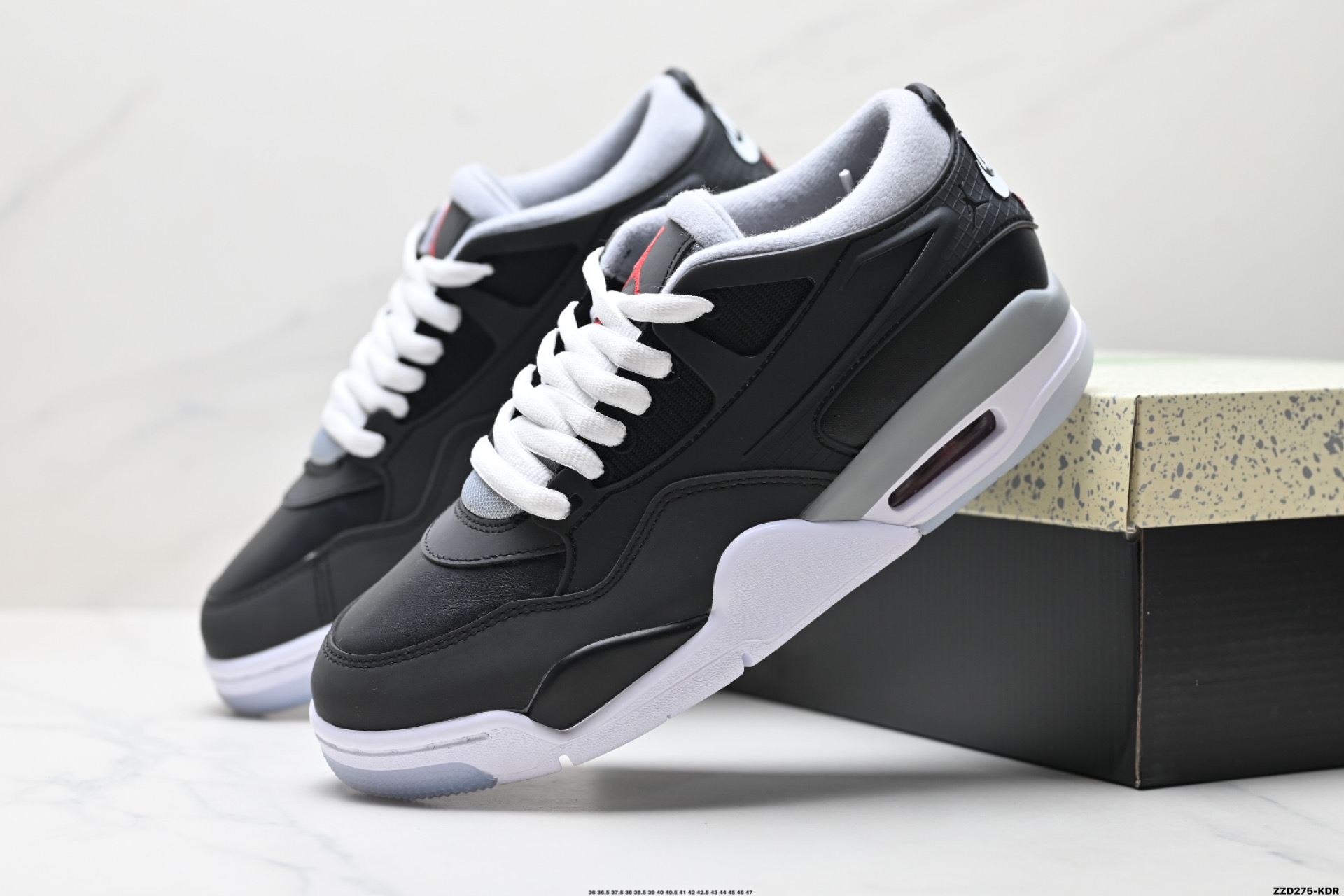 260 Nike Air Jordan 4 RM 防滑 低帮 复古篮球鞋   HV5184-010