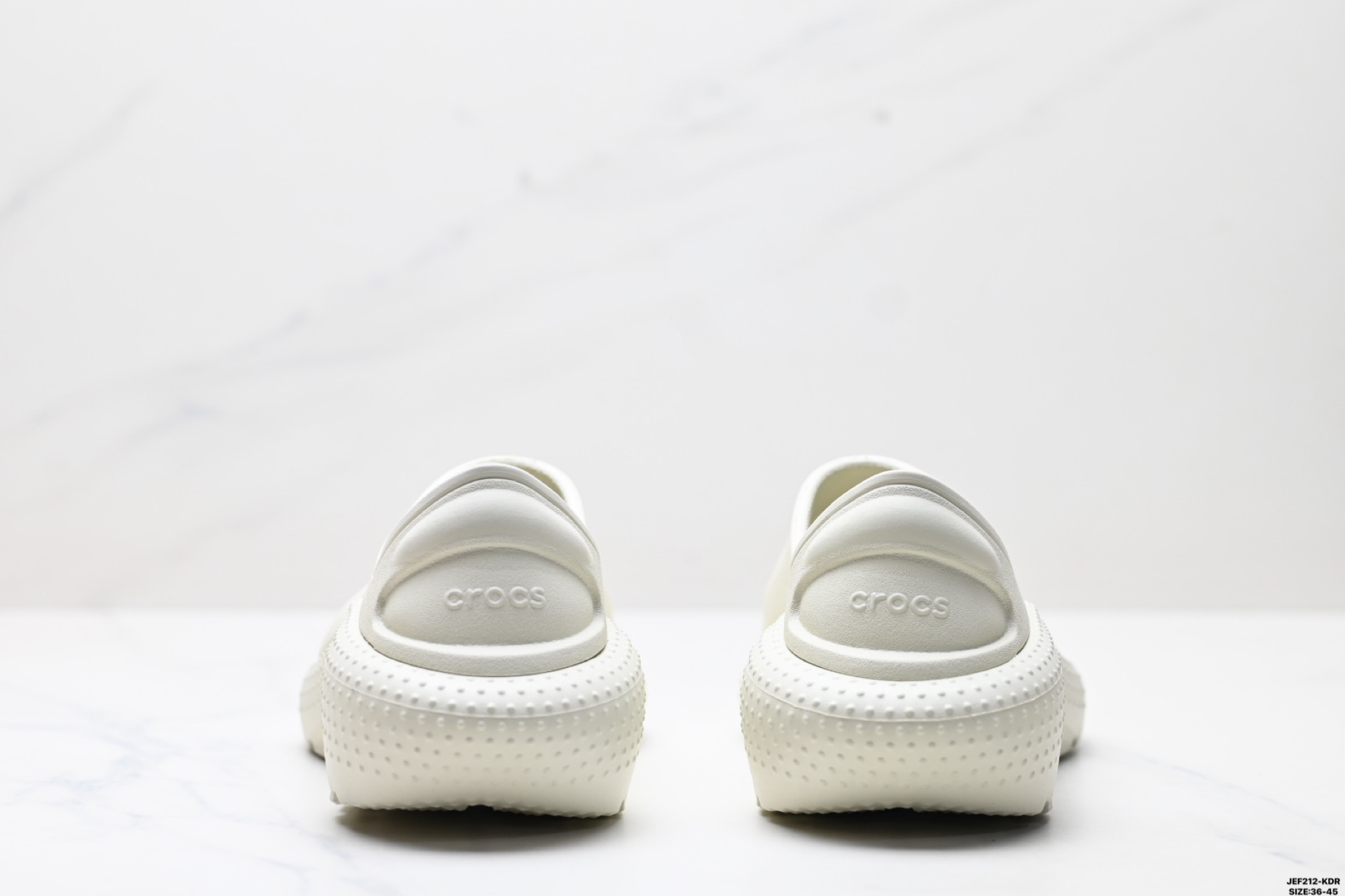 165 Crocs卡骆驰 Classic Sneakers 舒适百搭 防滑 低帮 生活休闲鞋