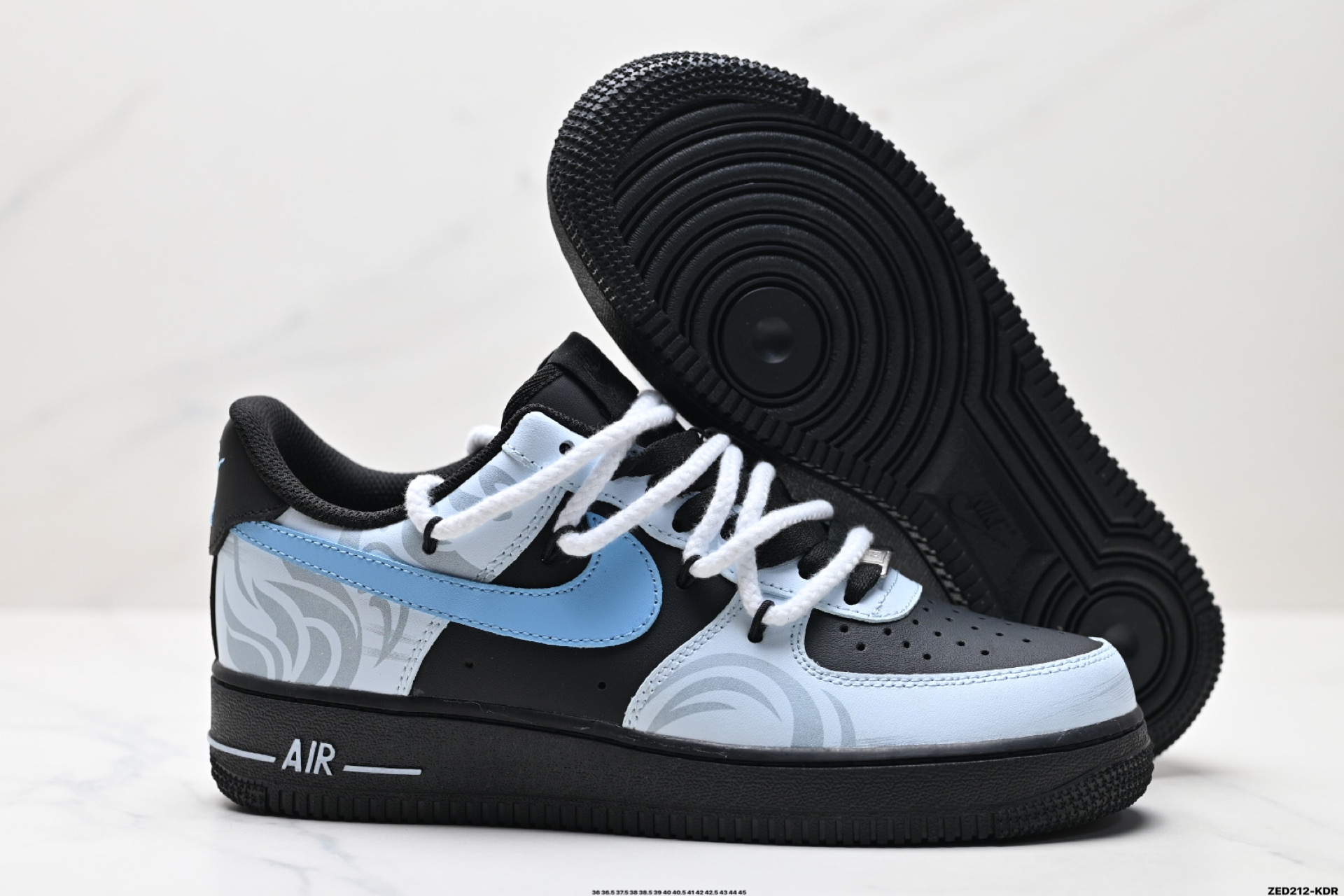 270 NIKE AIR FORCE 1‘07 LV8  ZH0316-065