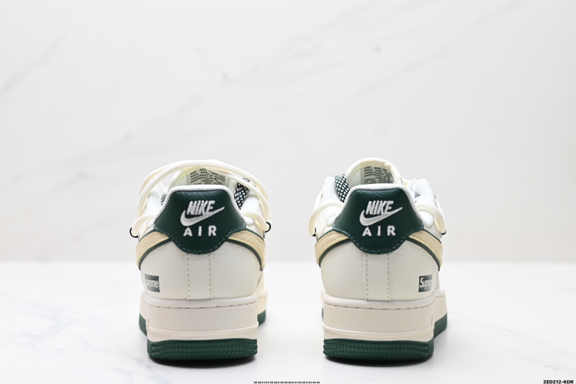 270 NIKE AIR FORCE 1‘07 LV8  DM6868-057