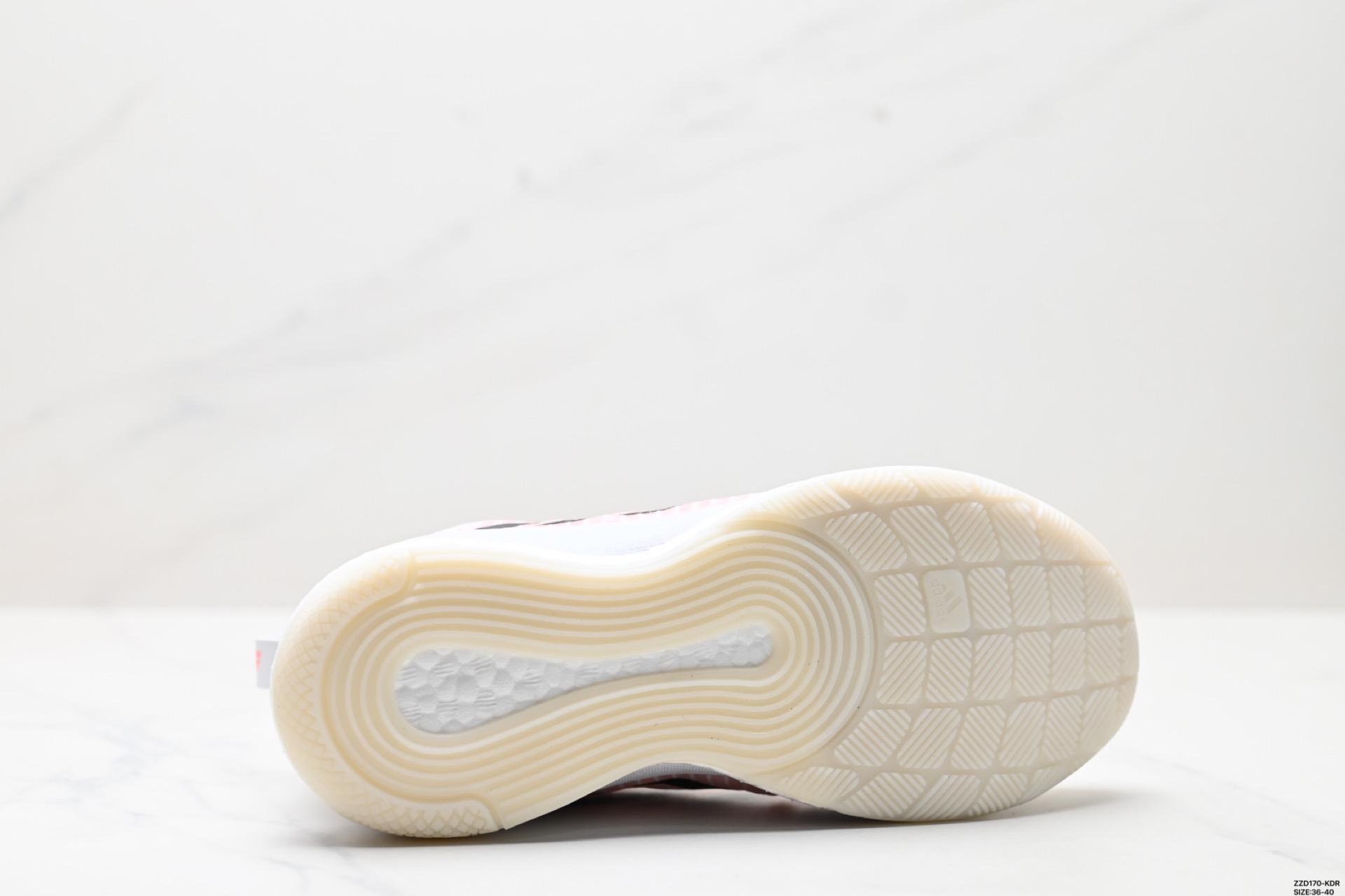 260 Adidas Crazyflight Mid 减震防滑 中帮 阿迪达斯 训练鞋 FZ4675