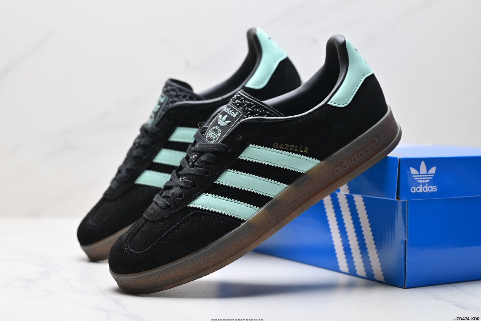 150 adidas Originals Gazelle Indoor 三叶草休闲防滑耐磨低帮板鞋  JQ0174