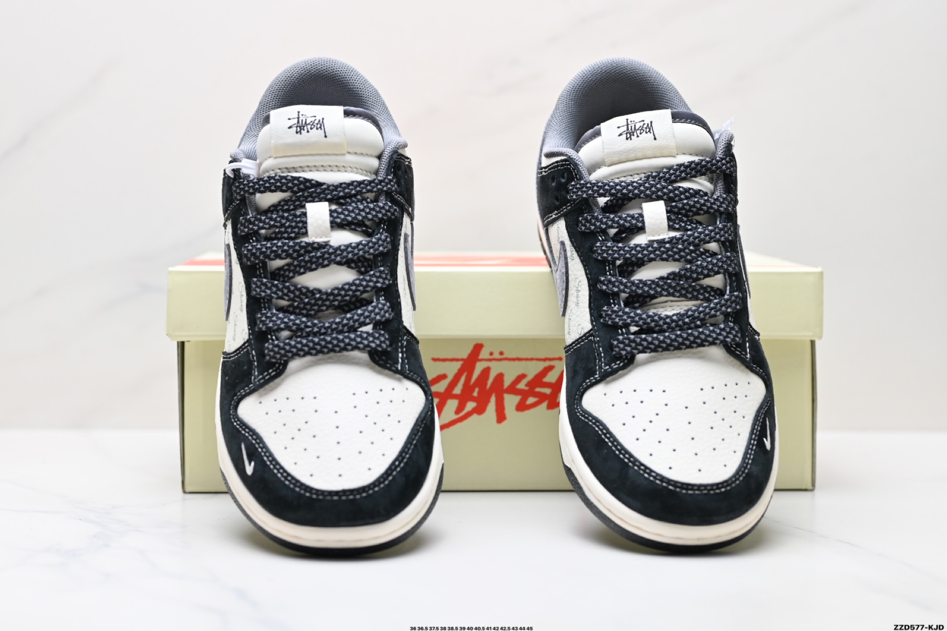 260 NK Dunk Low Retro “DIY高端定制” 低帮休闲运动板鞋   XS1086-021