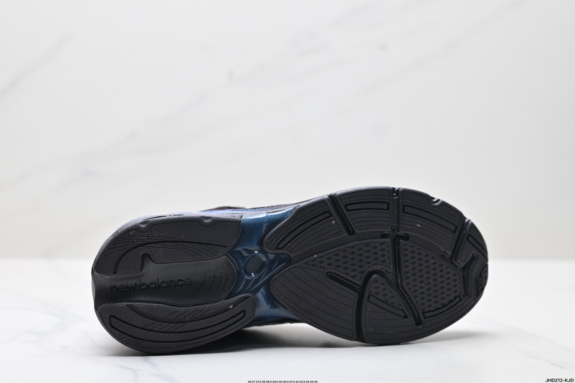200 New Balance M2010系列 新百伦 复古老爹风网布跑步休闲运动鞋  M2010VB