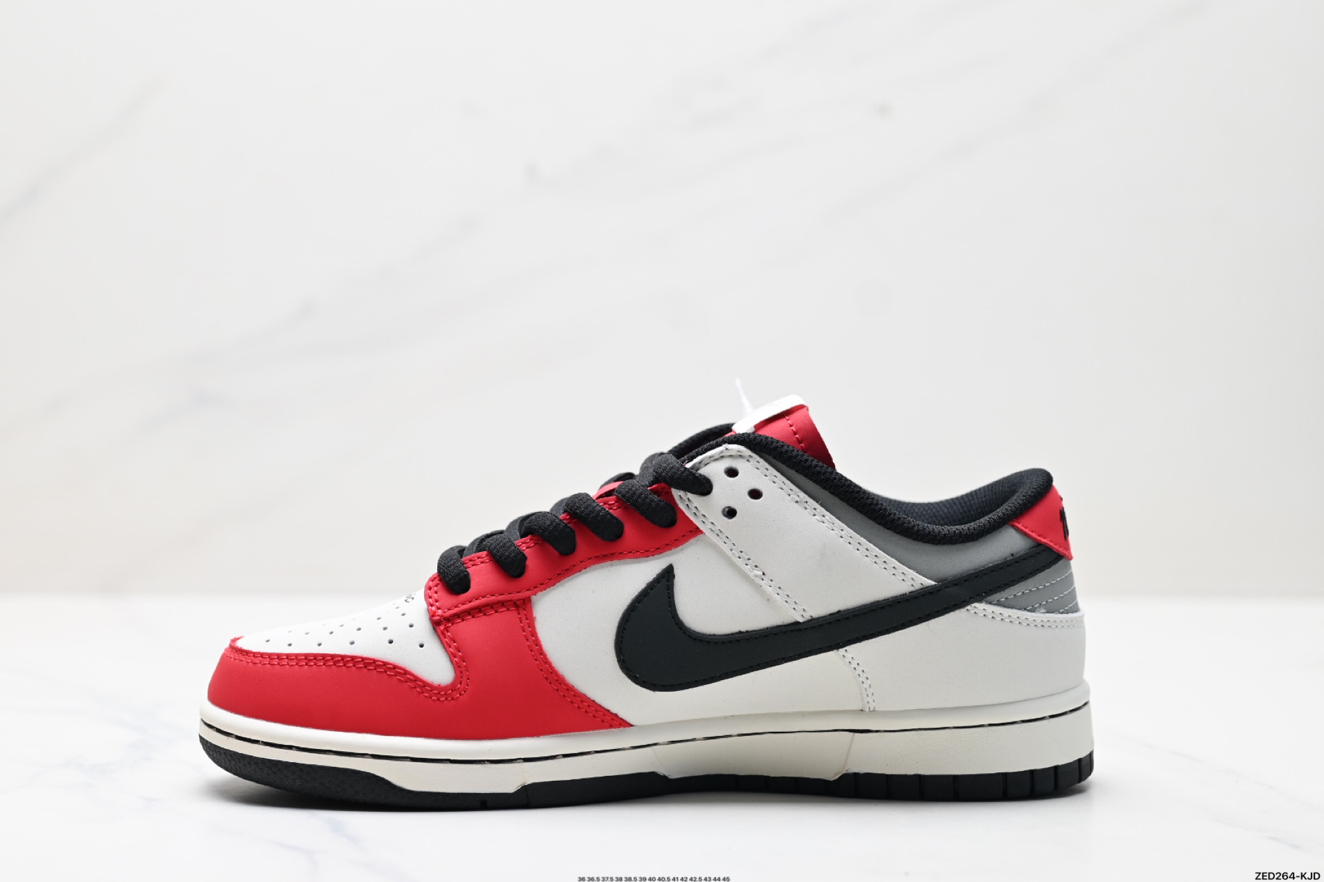 270 NK Dunk Low Retro “DIY高端定制” 低帮休闲运动板鞋  MU0232-367