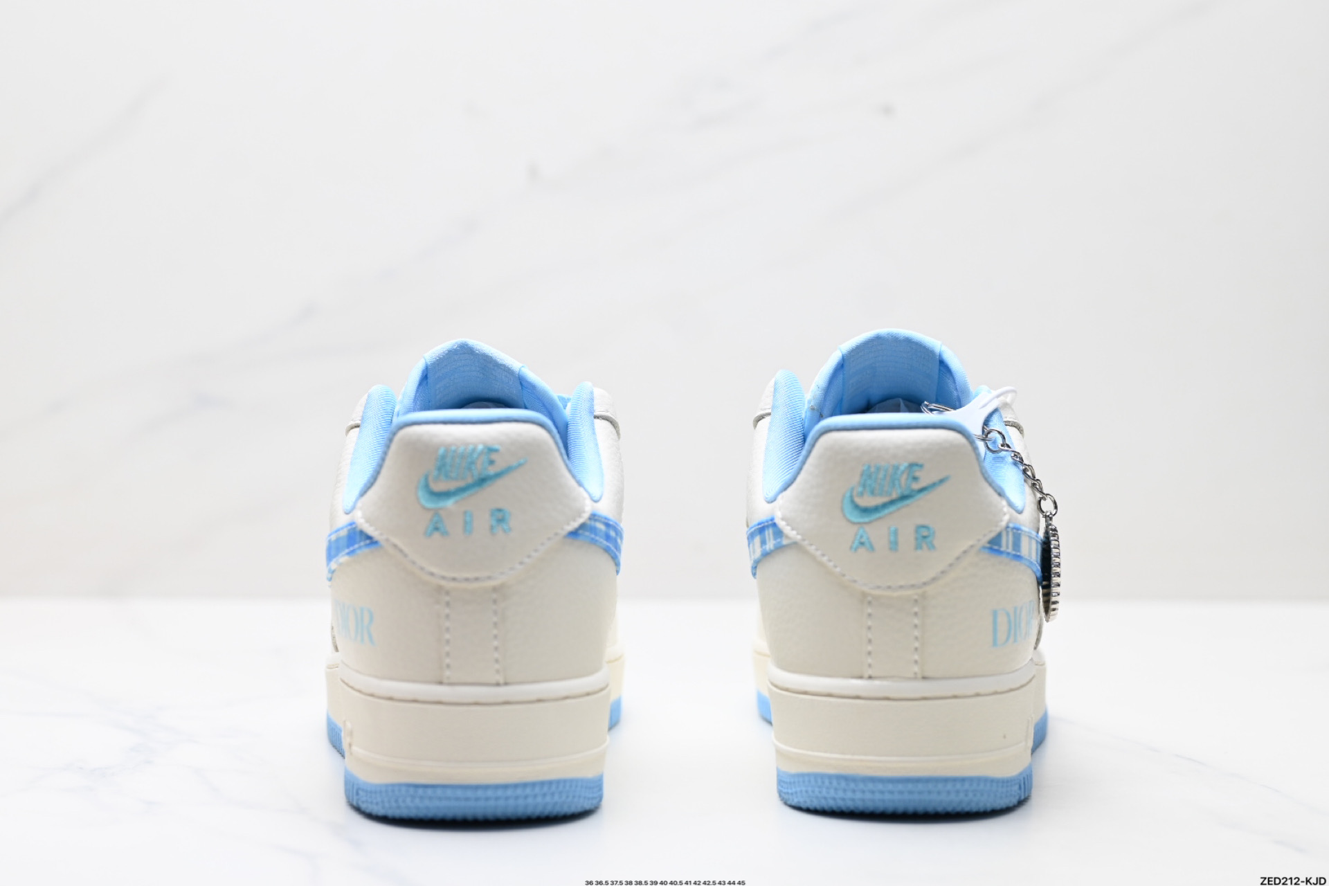 270 NIKE AIR FORCE 1‘07  KK1988-072