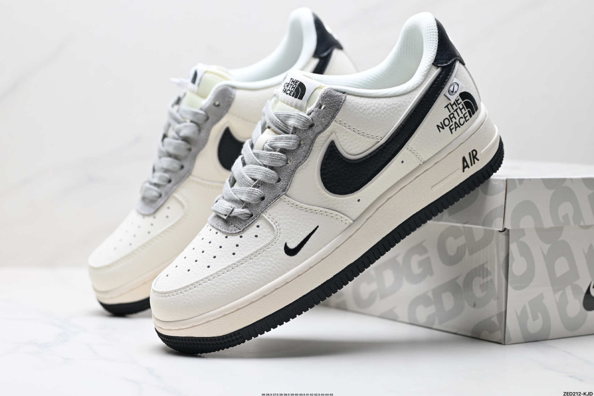 270 NIKE AIR FORCE 1‘07 LV8    XZ6188-190