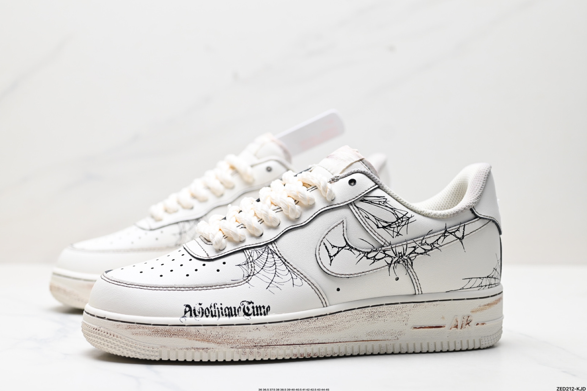 270 NIKE AIR FORCE 1‘07 LX   315221-333